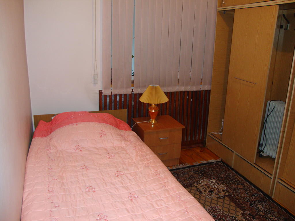 Guest House Vip Osh Room photo