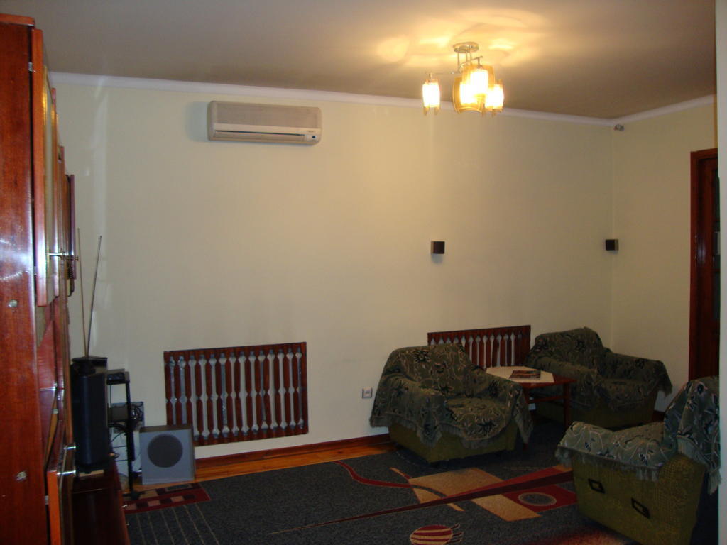 Guest House Vip Osh Room photo